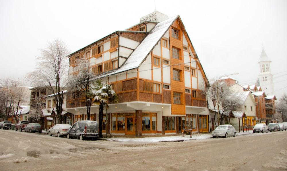Tunqueley Hotel San Martín de los Andes Exteriör bild